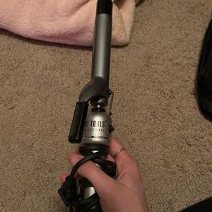 Hot Tools Curling Iron